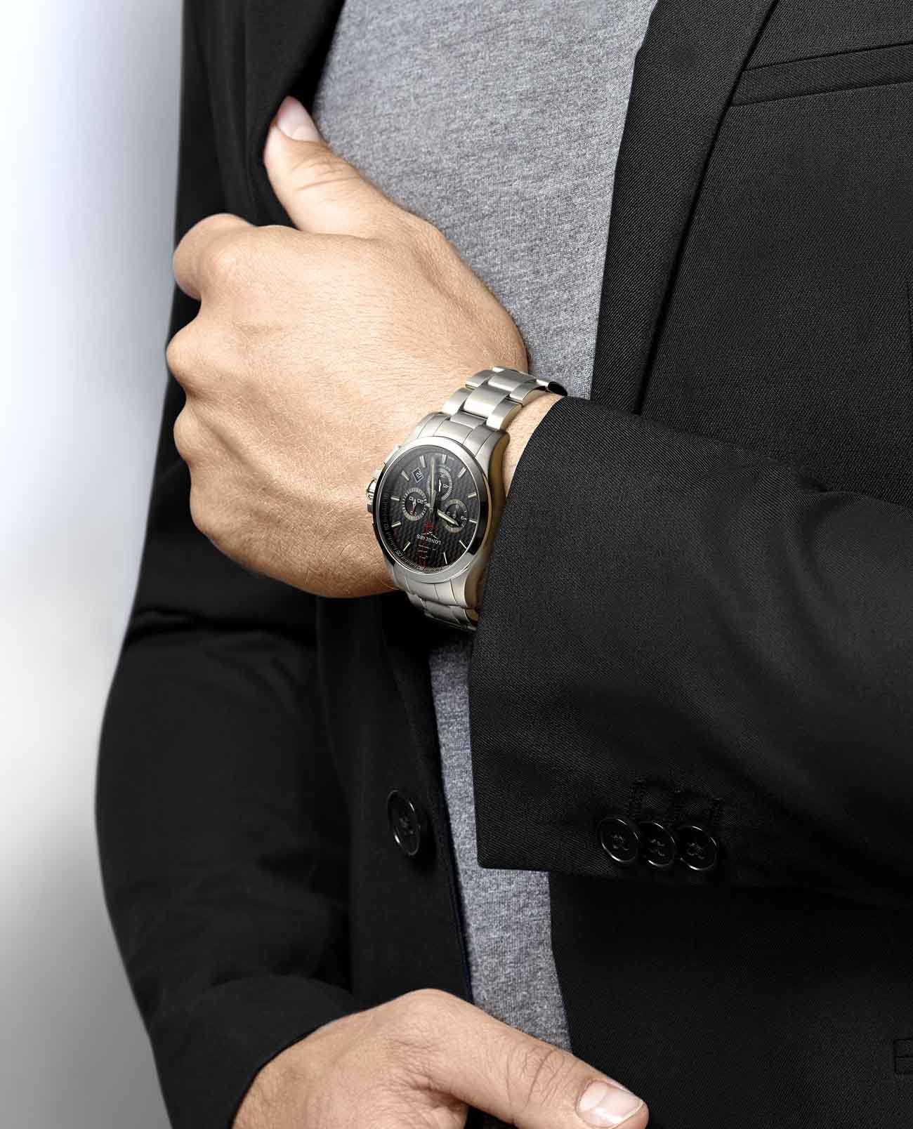 Longines Longines Conquest V.H.P. L3.727.4.66.6, conquest v.h.p. швейцария мужские часы на браслете нержавеющая сталь боковой вид